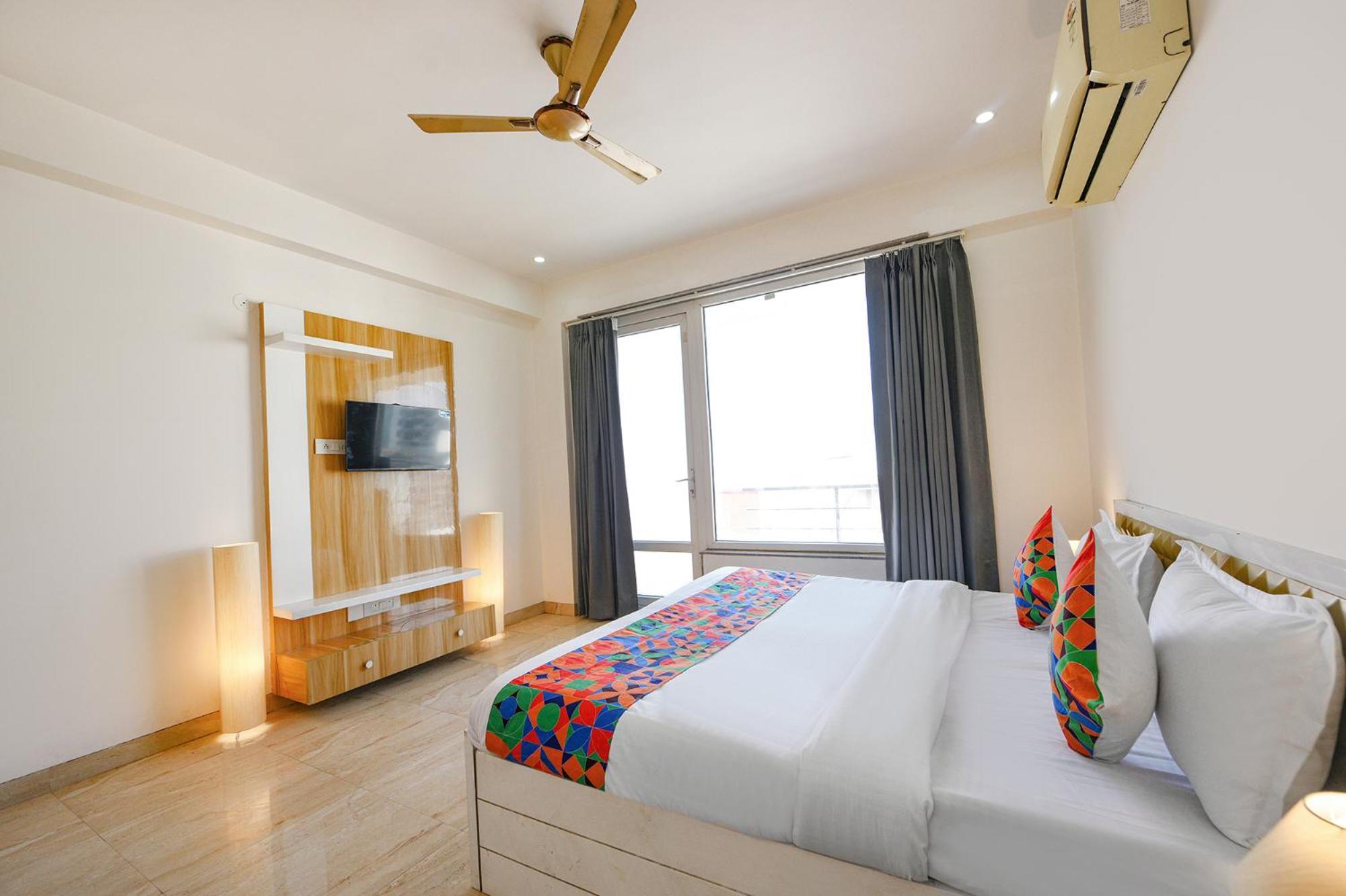 Fabhotel Ar Suites Gurgáon Kültér fotó