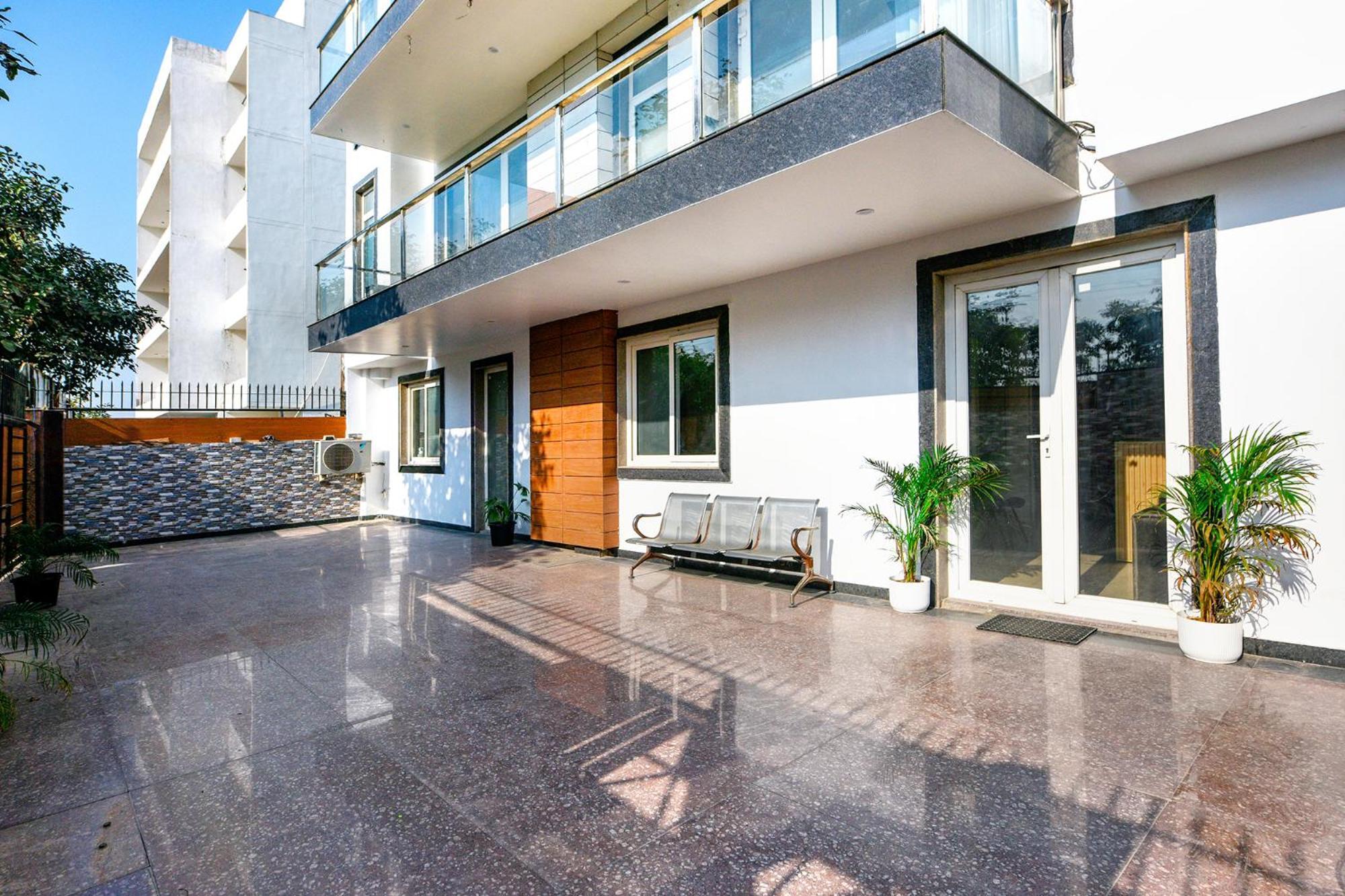 Fabhotel Ar Suites Gurgáon Kültér fotó